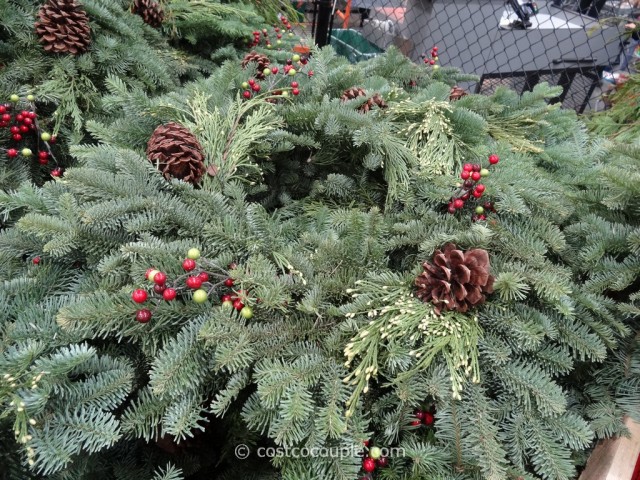 28-Inch Mixed Wreath Costco 3