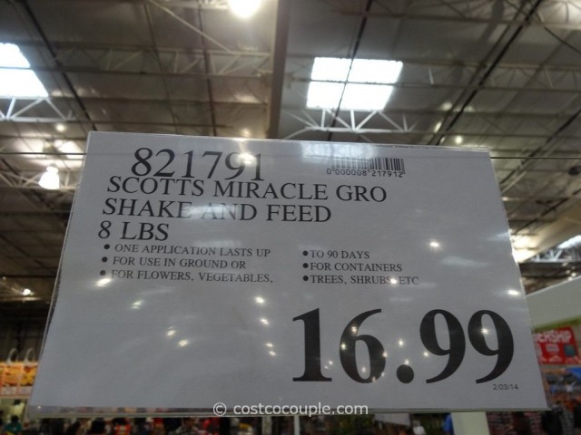 Miracle Gro Shake and Feed Costco 3