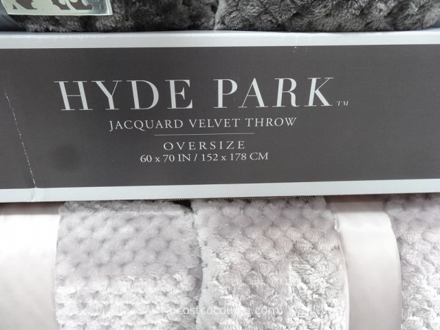 Hyde Park Jacquard Velvet Throw Costco 3