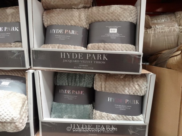 Hyde Park Jacquard Velvet Throw Costco 1