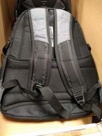 under armour hustle 3.0 backpack costco